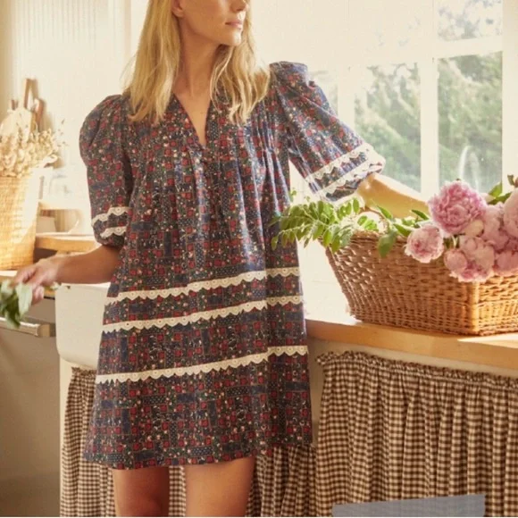 HUNTER BELL Jenkins Dress in Vintage Patchwork - Like New (XS) - Picture 2 of 15